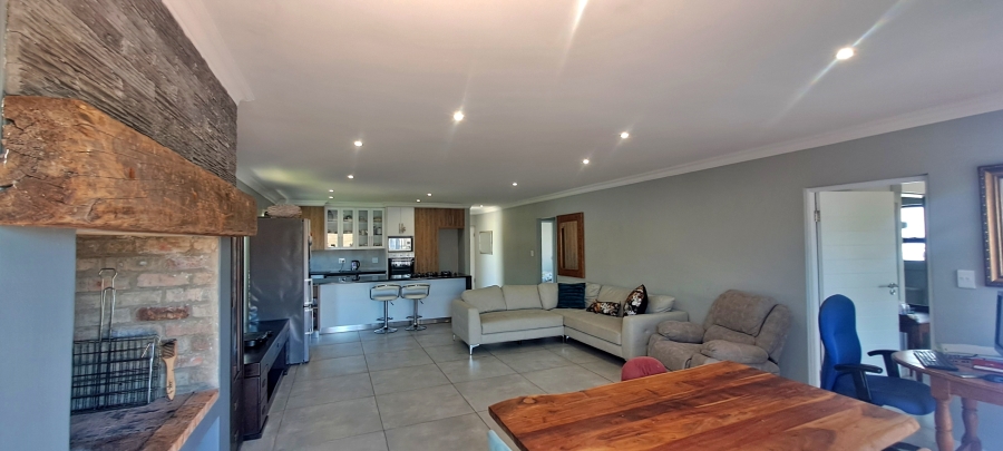 3 Bedroom Property for Sale in Reebok Western Cape